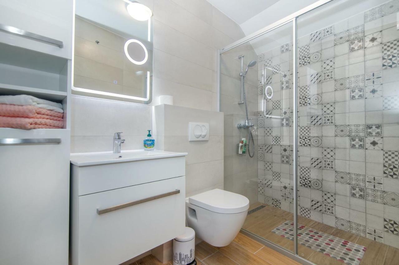 House Tia Villa Vrboska Eksteriør billede