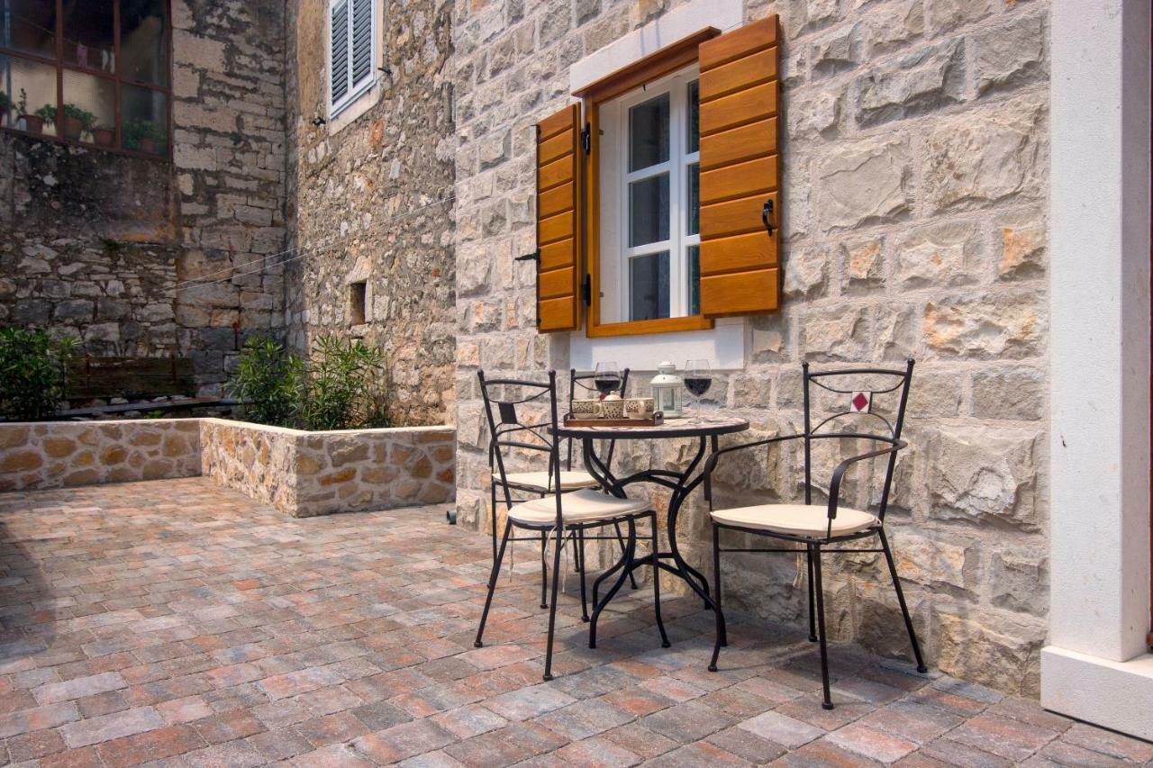 House Tia Villa Vrboska Eksteriør billede
